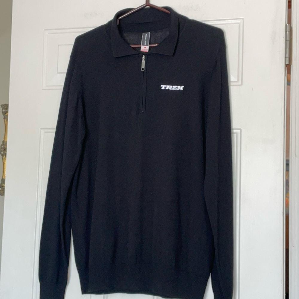 TREK Bontrager Men's Wool Blend pullover 1/4 zip Black sweater Size Large
